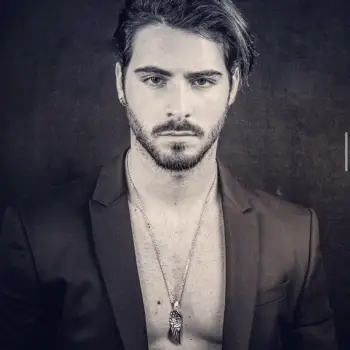 Accompagnatore gigolo Chris