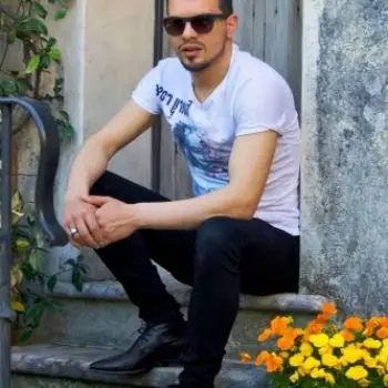 Accompagnatore gigolo Raul