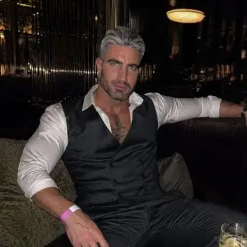 Accompagnatore gigolo Luca
