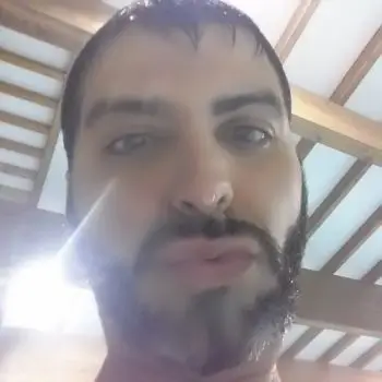 Accompagnatore gigolo Ludvik