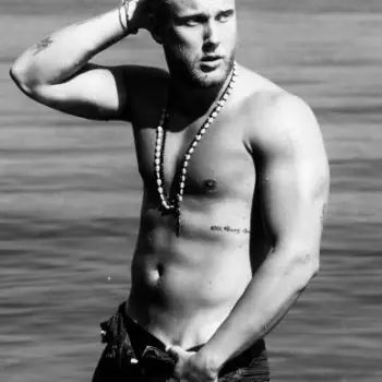 Accompagnatore gigolo Lore.96