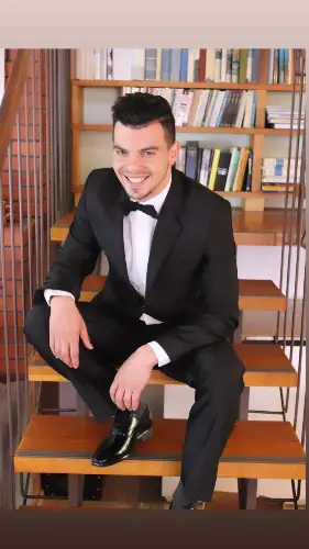 Accompagnatore gigolo Raul