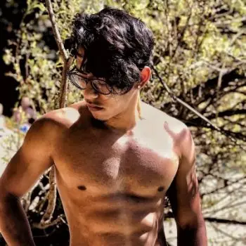 Accompagnatore gigolo Rodrigo