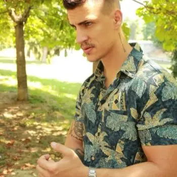 Accompagnatore gigolo Diego