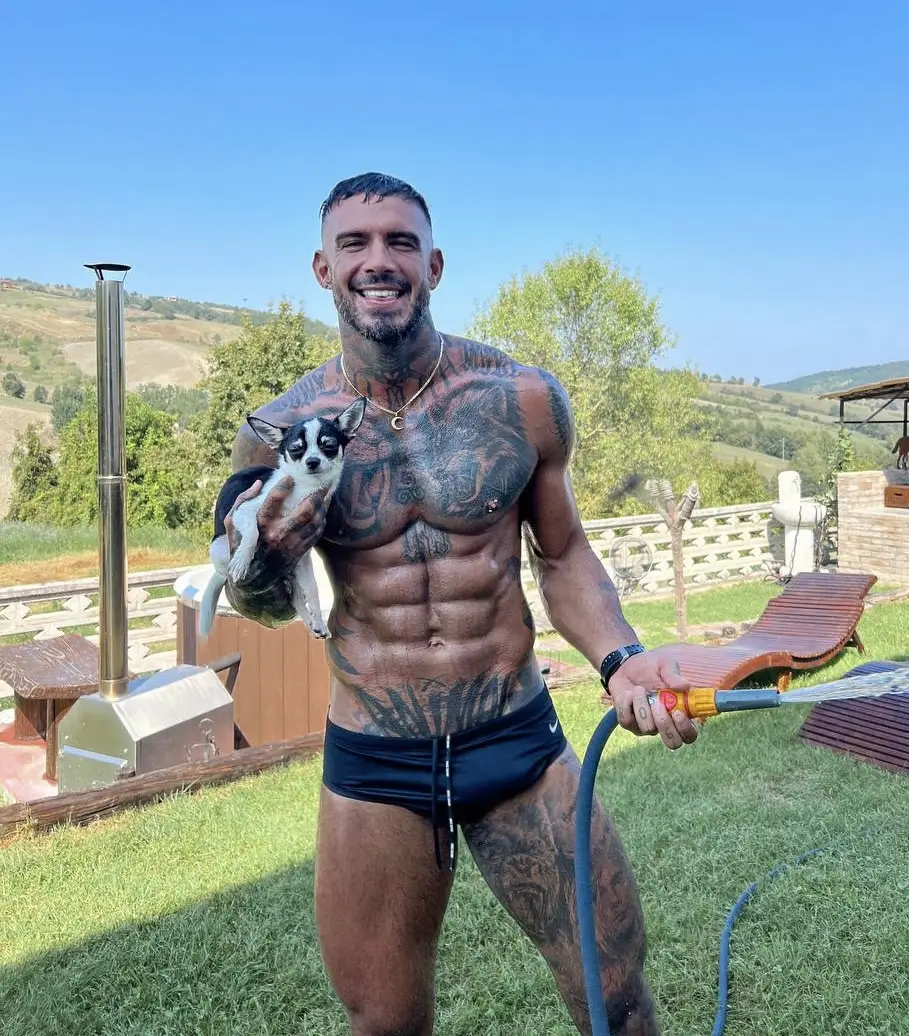 Accompagnatore gigolo Lucas
