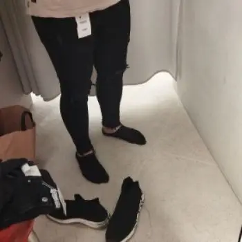 Accompagnatore gigolo Feddydena