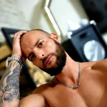 Accompagnatore gigolo Alex85