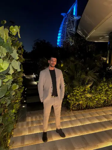 Accompagnatore gigolo LUCA V.