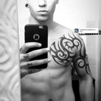 Accompagnatore gigolo Tonito99