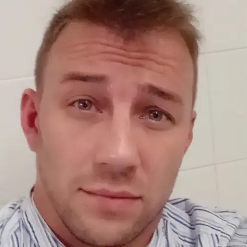 Accompagnatore gigolo Vittorio