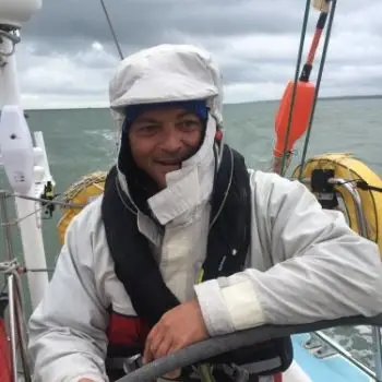 Accompagnatore gigolo Lucarasponi