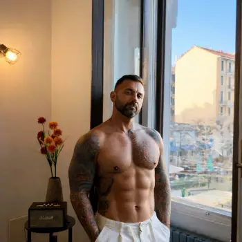 Accompagnatore gigolo ALDO