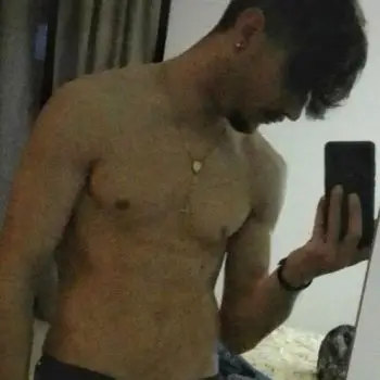 Accompagnatore gigolo Andr96