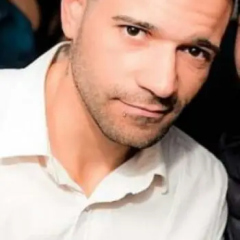 Accompagnatore gigolo Gigolo.1
