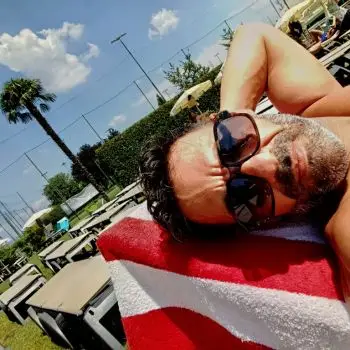Accompagnatore gigolo Joe