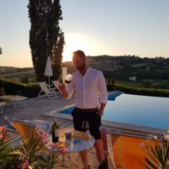 Accompagnatore gigolo Tommy