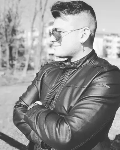 Accompagnatore gigolo Gentile