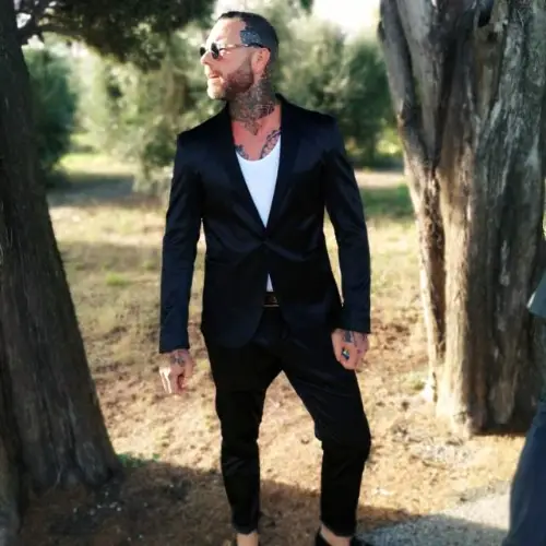 Accompagnatore gigolo Axelseduction