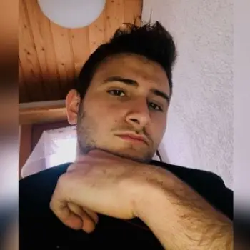 Accompagnatore gigolo Tonino