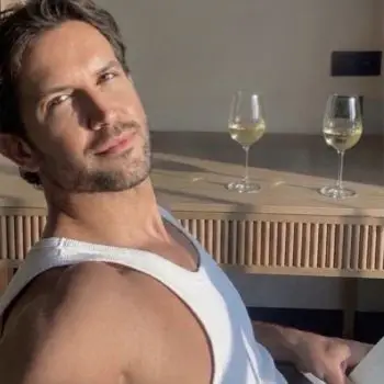 Accompagnatore gigolo Enea