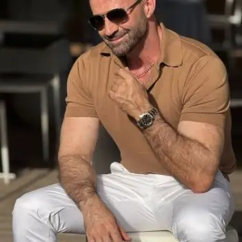 Accompagnatore gigolo Gigolo Capri