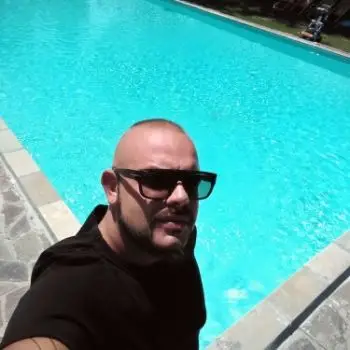 Accompagnatore gigolo Oscarr