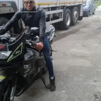 Accompagnatore gigolo Themer Black