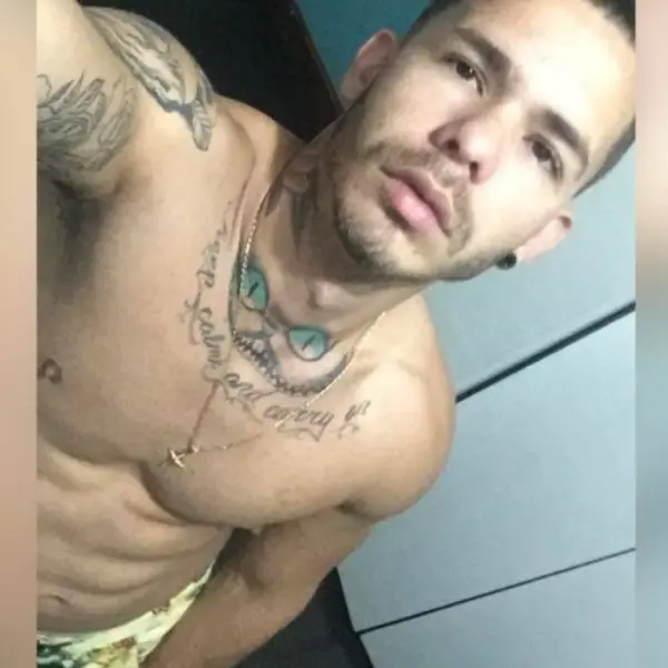 Accompagnatore gigolo Armany