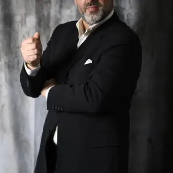 Accompagnatore gigolo Tony