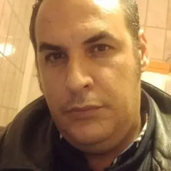 Accompagnatore gigolo Jhonsardo