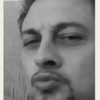 Accompagnatore gigolo Enzos