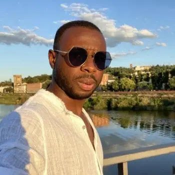 Accompagnatore gigolo Ray Ray