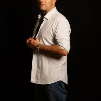 Accompagnatore gigolo bastian