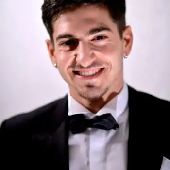 Accompagnatore gigolo Nik.Esor