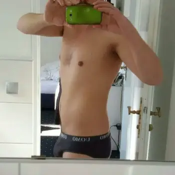 Accompagnatore gigolo Gianni87