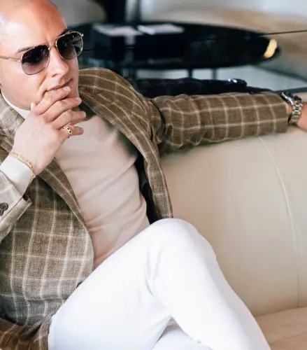 Accompagnatore gigolo Tony Galante