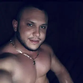 Accompagnatore gigolo Alan