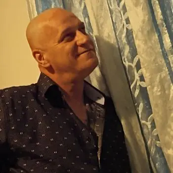 Accompagnatore gigolo Tommy