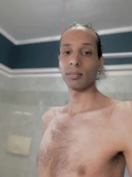 Accompagnatore gigolo EROS