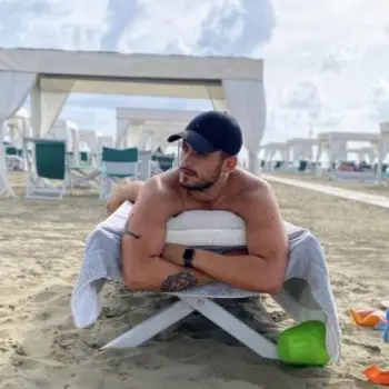 Accompagnatore gigolo Andreade