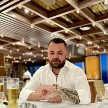 Accompagnatore gigolo Kevin Kevin