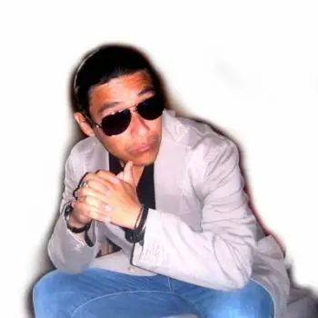 Accompagnatore gigolo Rikyloco