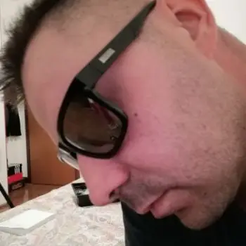 Accompagnatore gigolo Elia88