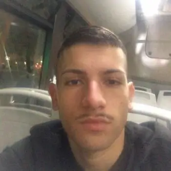 Accompagnatore gigolo Davide20
