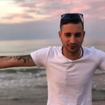 Accompagnatore gigolo Cirolui