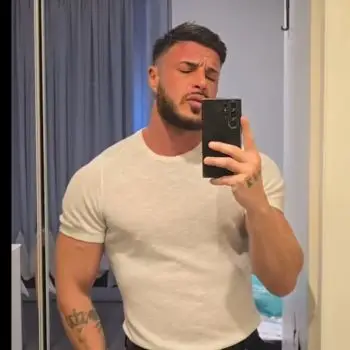 Accompagnatore gigolo Angeldevil