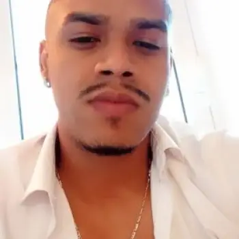 Accompagnatore gigolo Lucasgunit