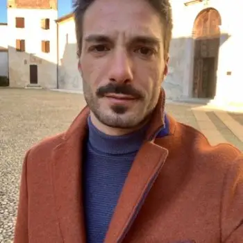 Accompagnatore gigolo Bert