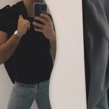 Accompagnatore gigolo Alessio