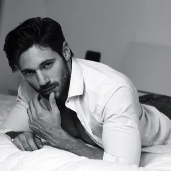 Accompagnatore gigolo Romeo